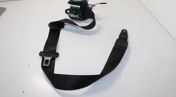 Audi Q7 4L Front seatbelt 606728300