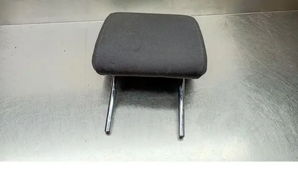Audi A4 S4 B6 8E 8H Front seat headrest