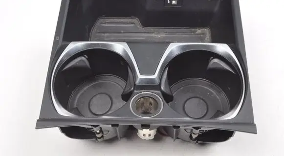 BMW 7 G11 G12 Cup holder 7938660