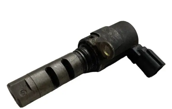 Mazda 3 I Camshaft vanos timing valve 144200350 FF28