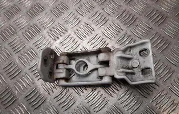 Renault Master III Rear door upper hinge 844009783R