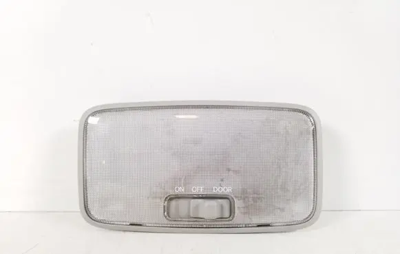 Lexus RX 330 - 350 - 400H Rear seat light 81240-33030