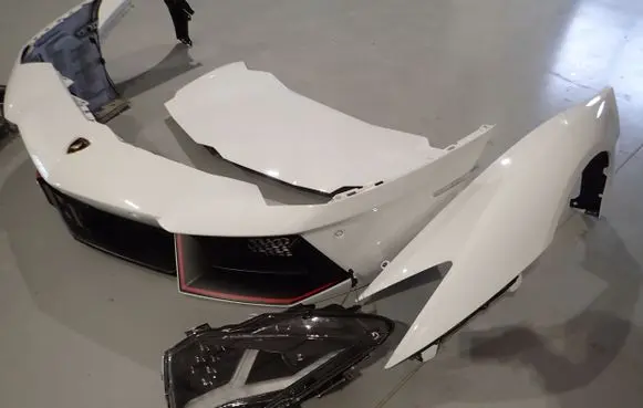 Lamborghini Urus Front wheel arch liner splash guards