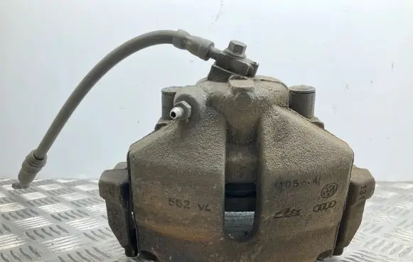 Skoda Superb B6 (3T) Front brake caliper 582