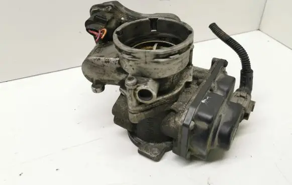 Mitsubishi Lancer X Throttle valve 03G128063B