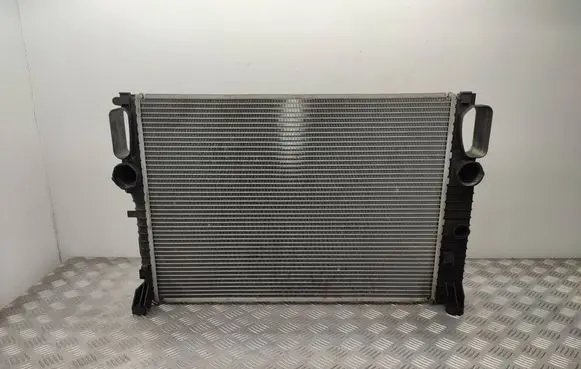 Mercedes-Benz E W211 Coolant radiator 62797A 189604