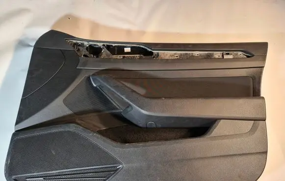 Volkswagen PASSAT B8 Front door card panel trim 3G1971558B 3G1867012