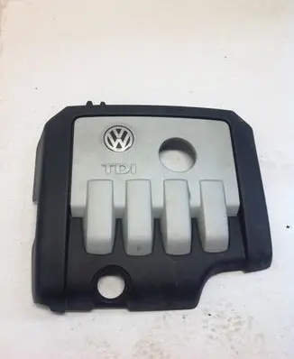 Volkswagen PASSAT B6 Engine cover (trim) 03G103925BP