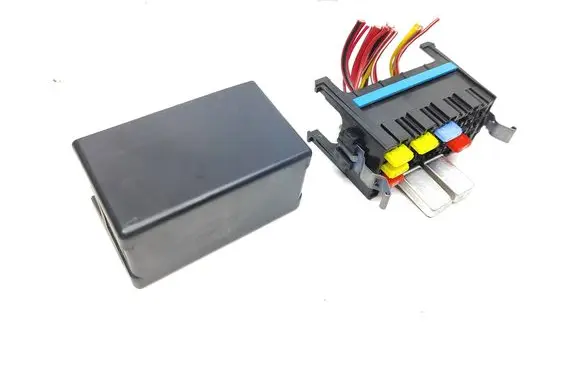 Chevrolet Corvette C6 Fuse module