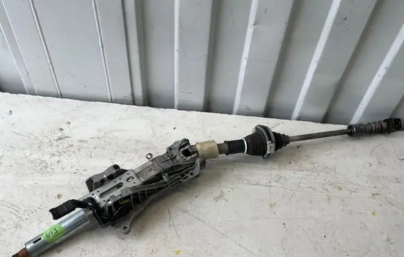 Mercedes-Benz C W205 Steering wheel axle A2054601301 15104013882
