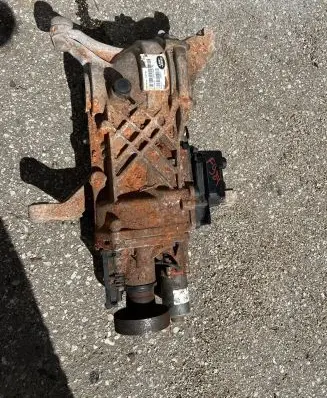 Land Rover Discovery Sport Rear differential GK724N053AA 3080272