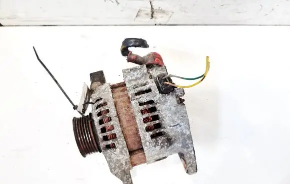 Nissan Almera N16 Generator/alternator 23100bu010 lr180-762