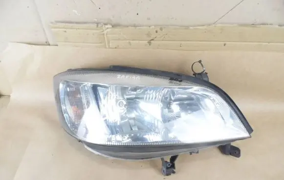Opel Zafira A Headlight/headlamp