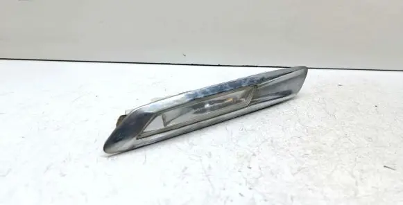 BMW 5 F10 F11 Front fender indicator light 7154168