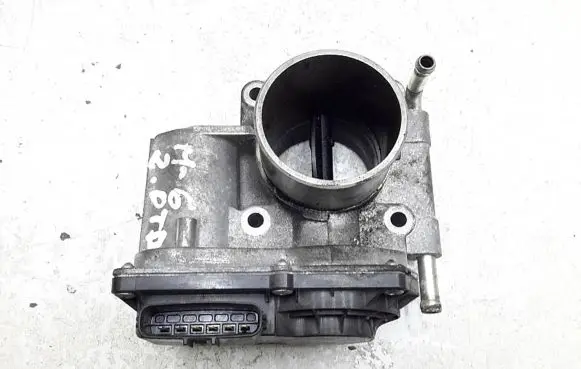 Mazda 6 Throttle valve rf7j136b0