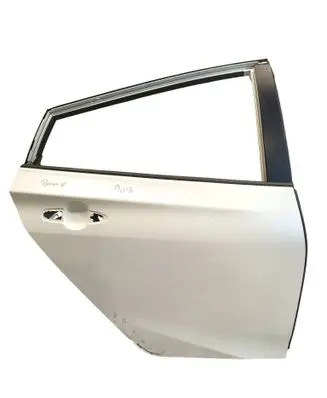 Toyota Prius (XW50) Rear door
