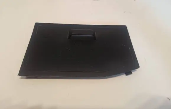 Audi A4 S4 B8 8K Battery box tray cover/lid 8K2819424