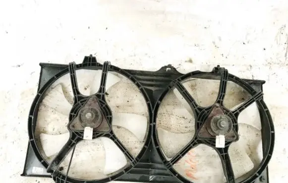 Nissan Almera Radiator cooling fan shroud