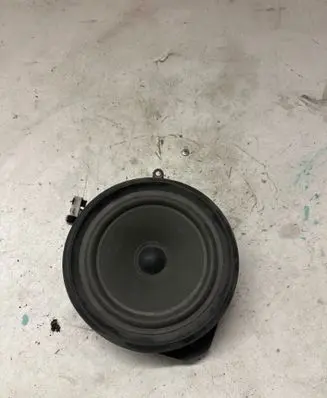 Audi A4 S4 B7 8E 8H Front door speaker 8E0035411 4084125 4910410300