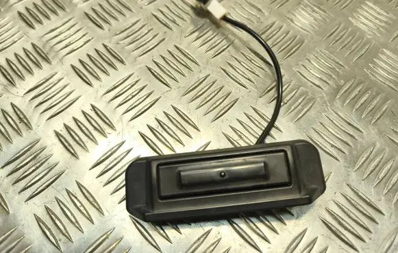 Hyundai i20 (GB IB) Tailgate opening switch 