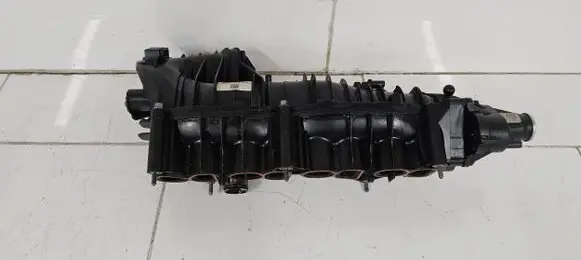 BMW 5 E60 E61 Intake manifold 7810741