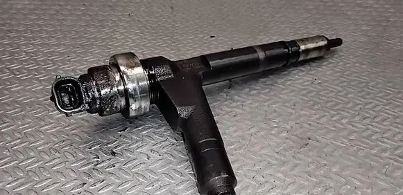 Opel Meriva A Fuel injector 8973138613 03H18834