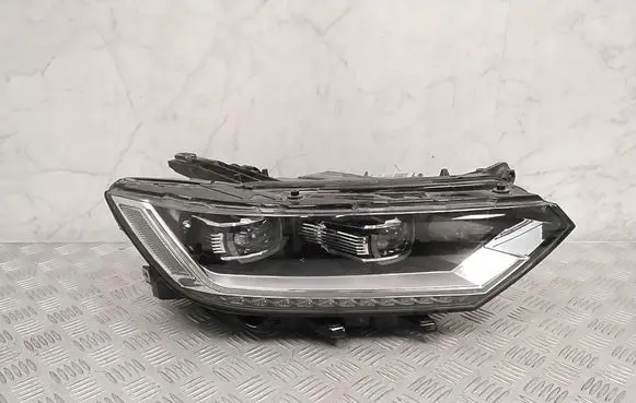 Volkswagen PASSAT B8 Headlight/headlamp 3G1941082C