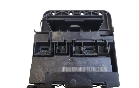 Volkswagen Golf V Comfort/convenience module 1K1907348A 1K0959433AK