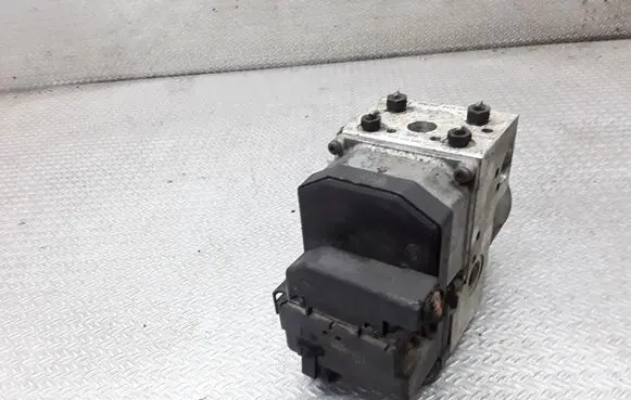 Audi A6 S6 C5 4B ABS Pump 0265220525 8E0614111AH