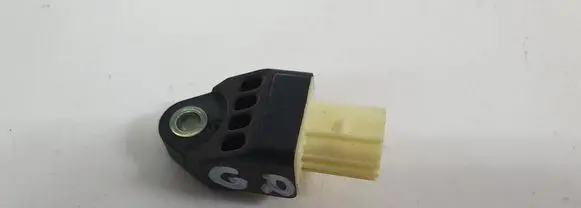 Toyota Auris E180 Airbag deployment crash/impact sensor