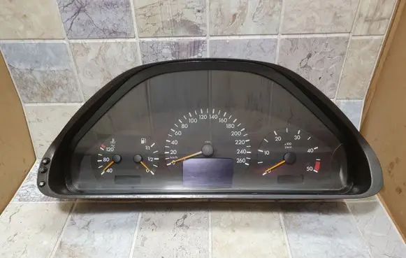 Mercedes-Benz E W210 Speedometer (instrument cluster) 87001357 88311281