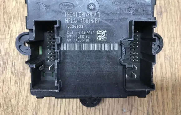 Land Rover Discovery 5 Door control unit/module HPLA14D618BF