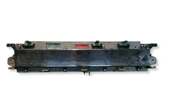 Renault Scenic II - Grand scenic II Speedometer (instrument cluster) 281131401 NS0599324 P8200451505A