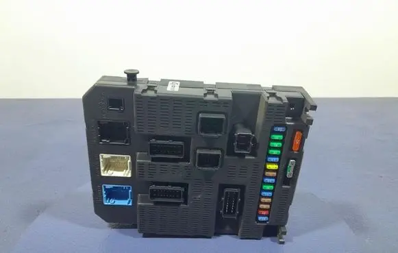 Citroen C3 Fuse box set 9659285380