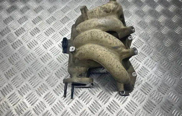 Hyundai Getz Intake manifold 9470930501 3930022600