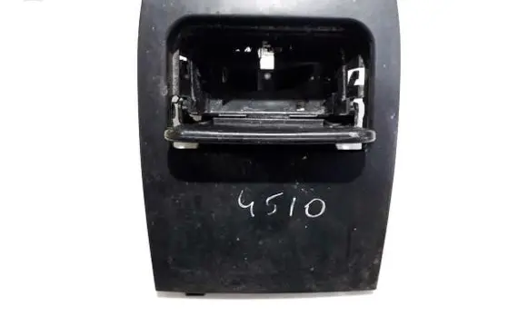 Peugeot 406 Car ashtray 9618086877 9618086677