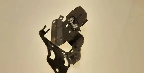 Audi Q5 SQ5 Other engine bay part 03G131133E