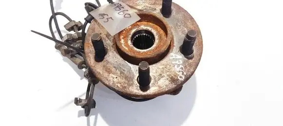 Jeep Cherokee Front wheel hub