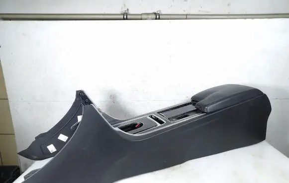 Jaguar XF X260 Center console 