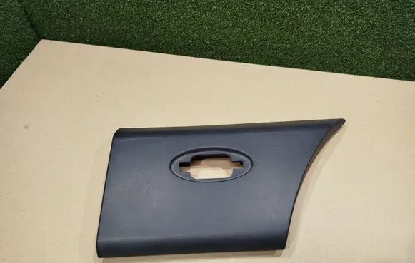 Renault Master III Rear fender molding trim 768F30007R