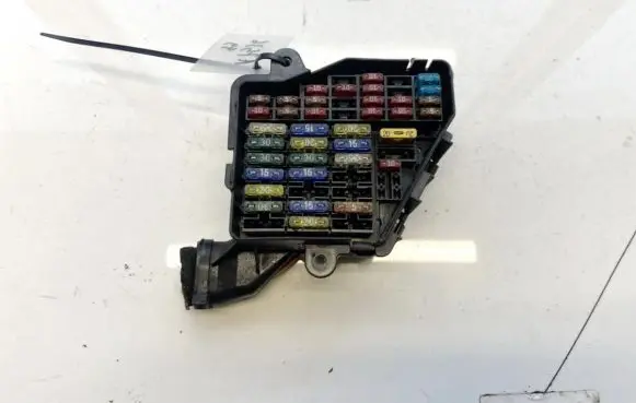 Audi A6 S6 C5 4B Fuse box set