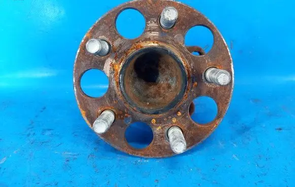 Toyota Prius xw60 Rear wheel bearing hub 4245076020