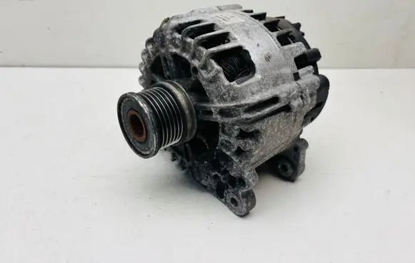 Audi A5 Sportback 8TA Generator/alternator 10019 171023 P0489336