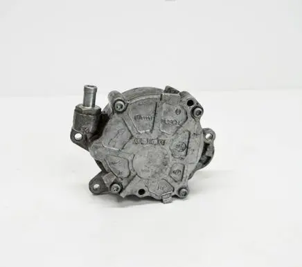 Audi A6 S6 C6 4F Vacuum pump 03L145100F