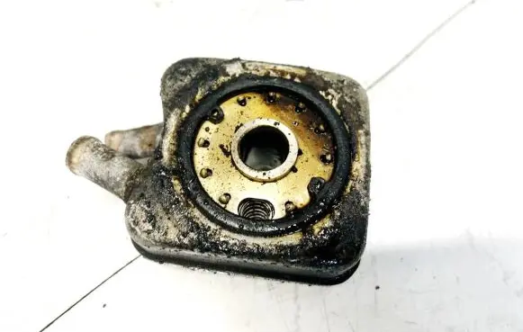 Engine oil radiator