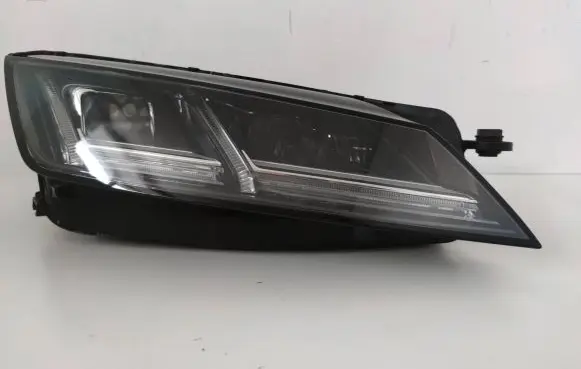 Audi TT TTS RS Mk3 8S Headlight/headlamp 8S0941034C 301293232