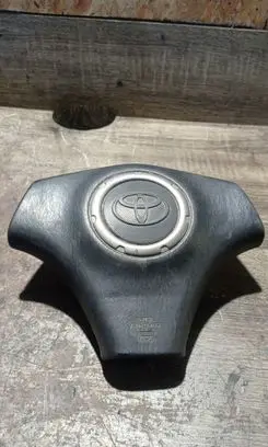 Toyota RAV 4 (XA20) Steering wheel airbag 8419802