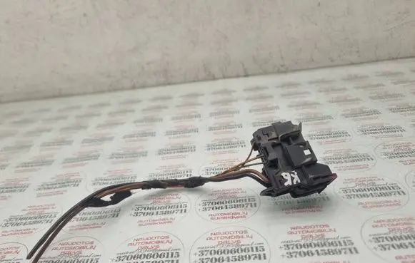 Audi A6 S6 C6 4F Rear door wiring loom 8E0972701