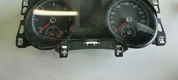 Volkswagen Golf Sportsvan Speedometer (instrument cluster) 510920860A