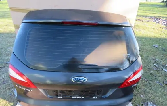 Tailgate/trunk/boot lid
